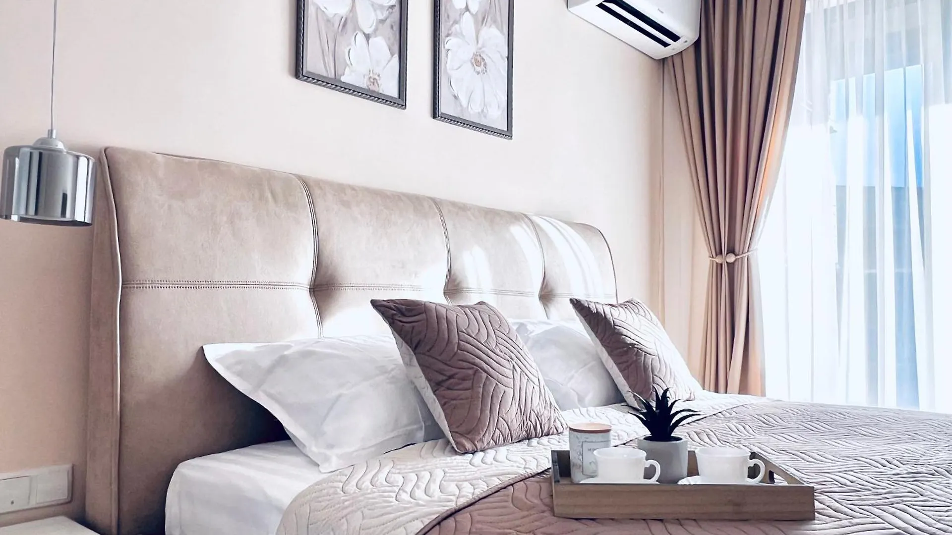 Luxury City Center Apartment With Free Parking Plovdiv